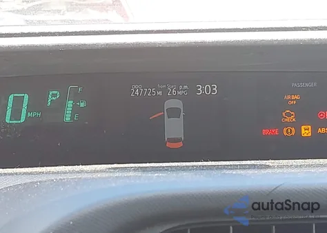 2012 Toyota Prius C Four z USA, uszkodzony, nr VIN JTDKDTB31C1002182